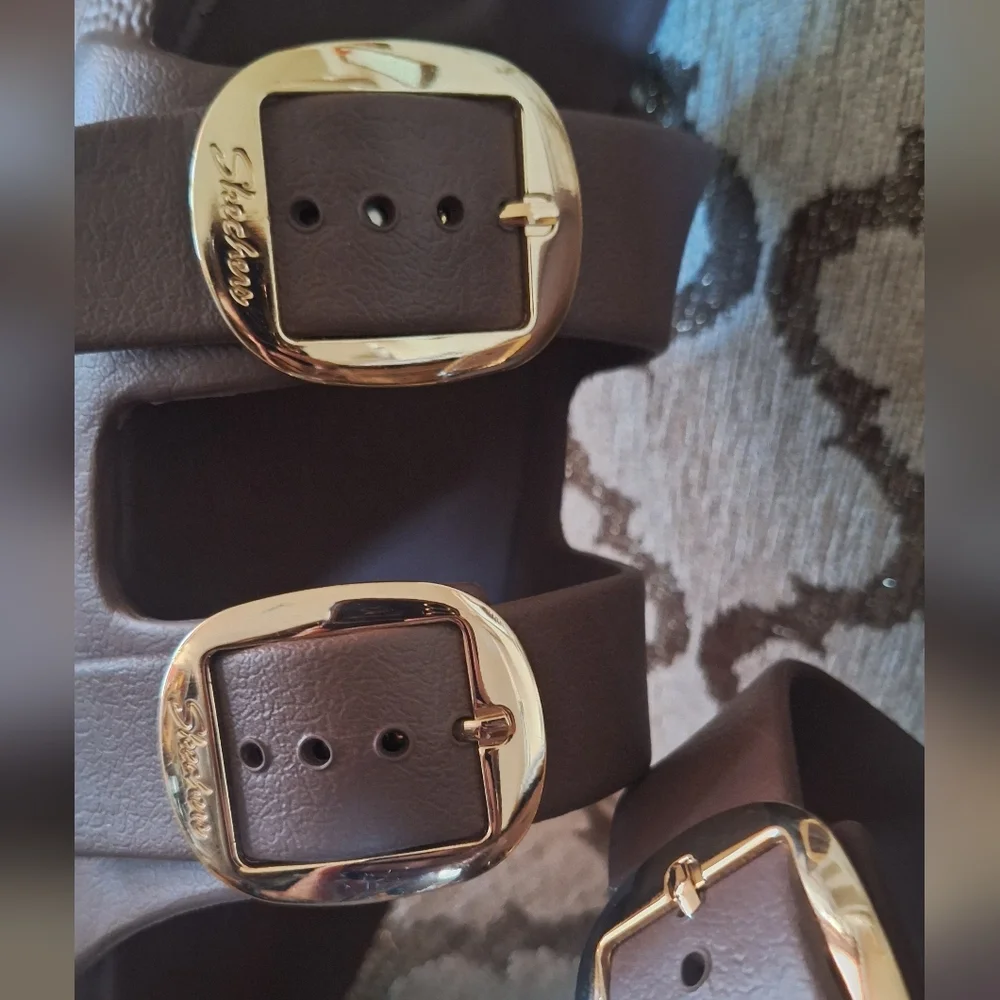 Skechers Brown Plum Slide Sandals with Gold Buckles Arch Fit Cali Breeze Size 8 - Picture 6 of 9